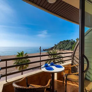 Almirall Apartment Lloret de Mar